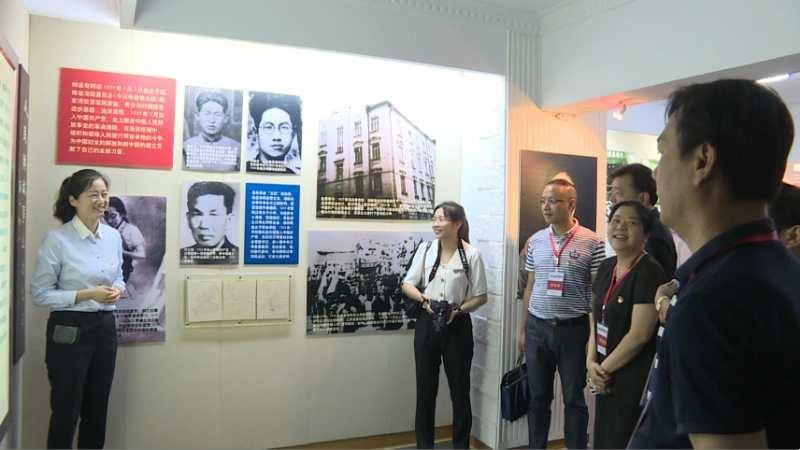 cccfbe9cfaf14f5fbdfa01d19416ac1a.jpg