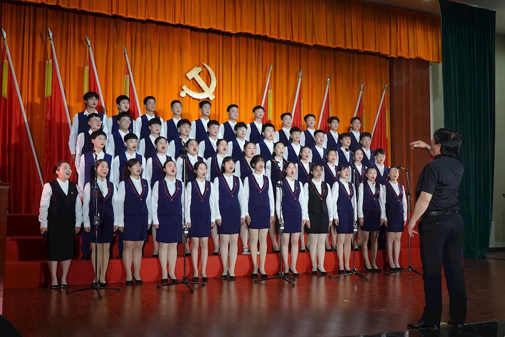 dcc4ac2a10af416fb7ef2cb9e021a895.jpg